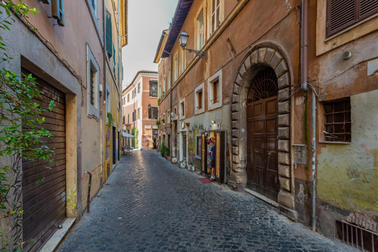Al Cortile Del Moro Appartement Rome Buitenkant foto
