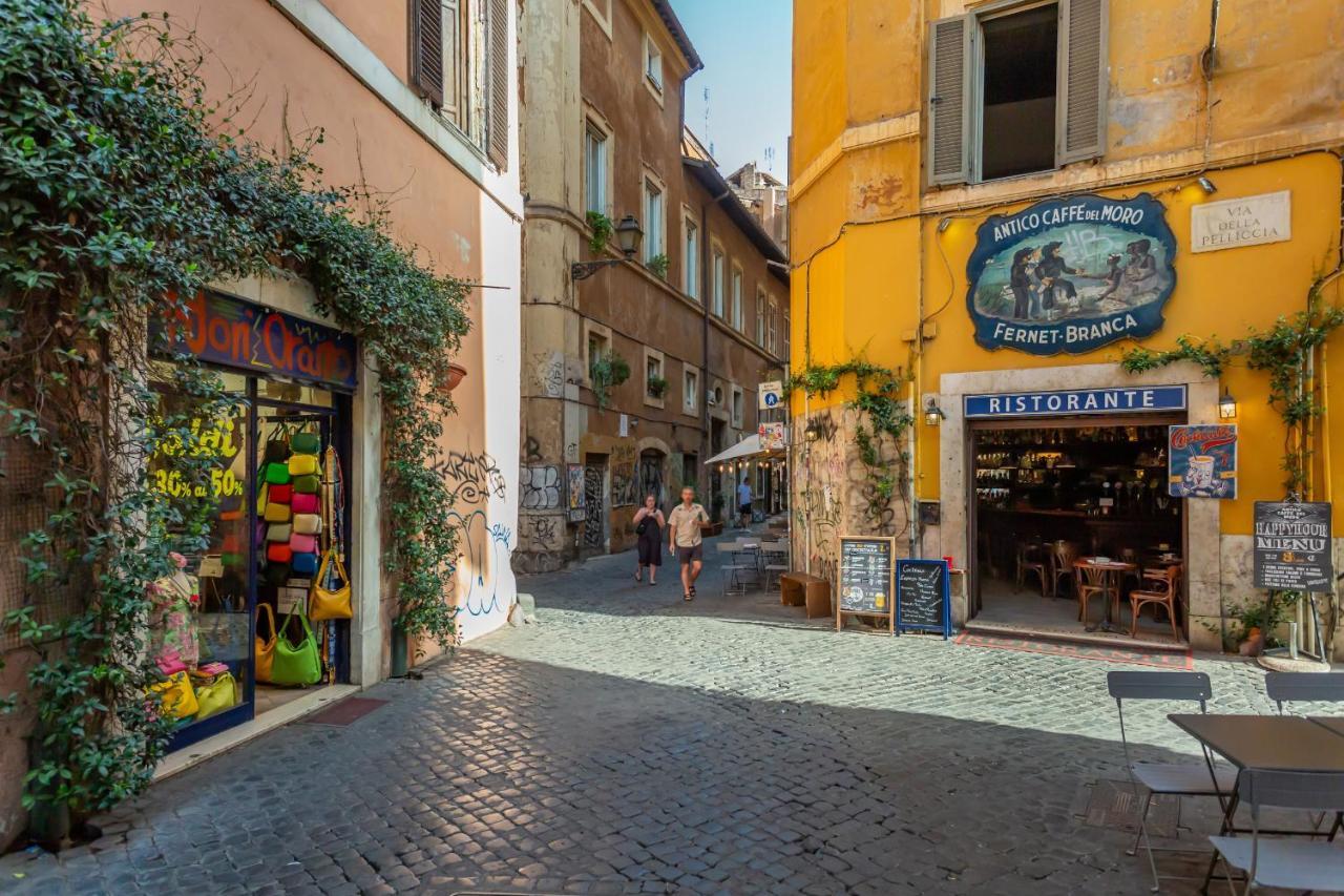 Al Cortile Del Moro Appartement Rome Buitenkant foto