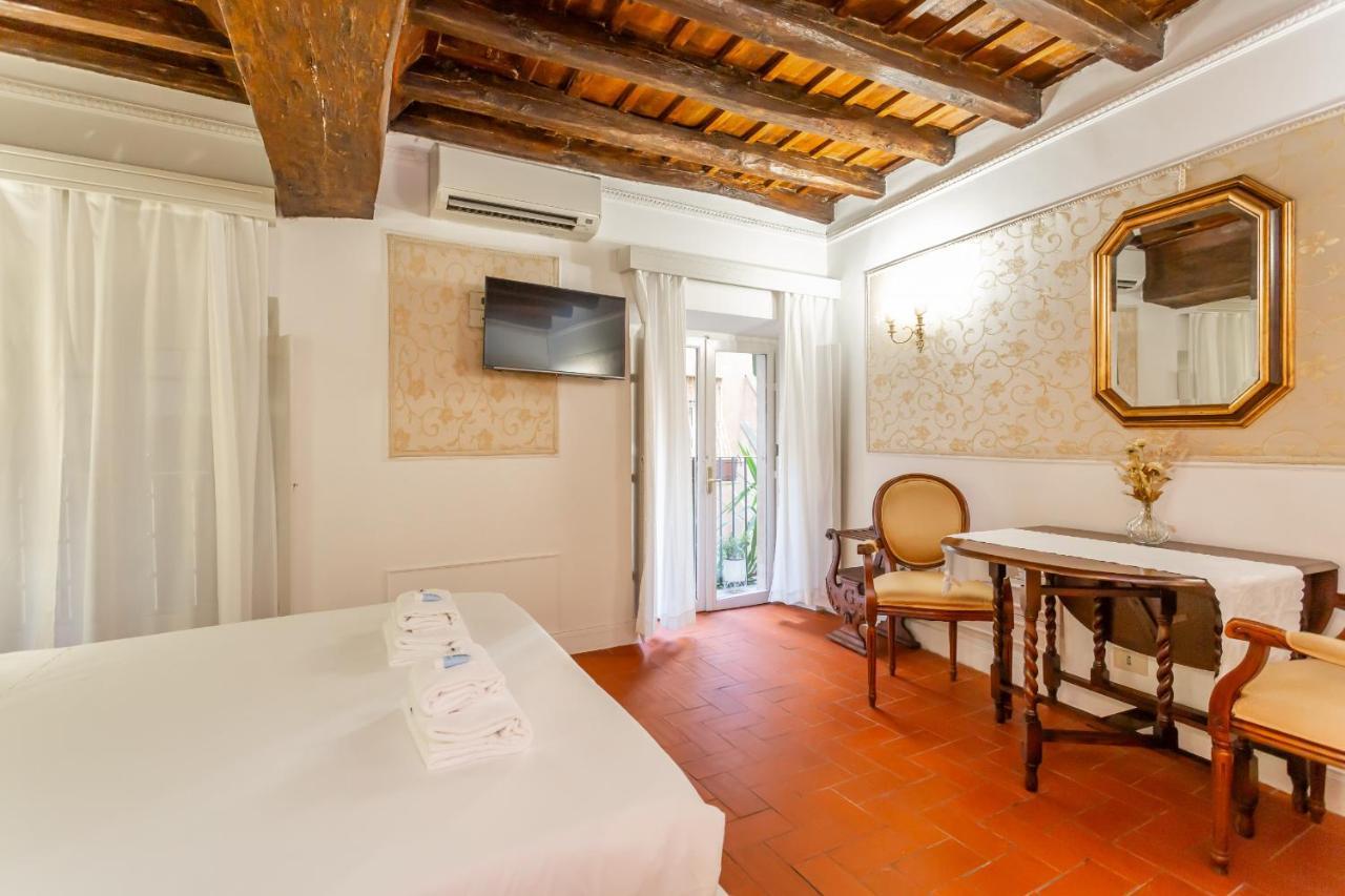 Al Cortile Del Moro Appartement Rome Buitenkant foto